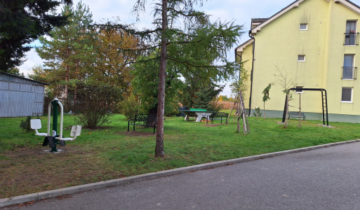 Športovo - oddychová zóna na verejnom priestranstve Malé Vozokany 